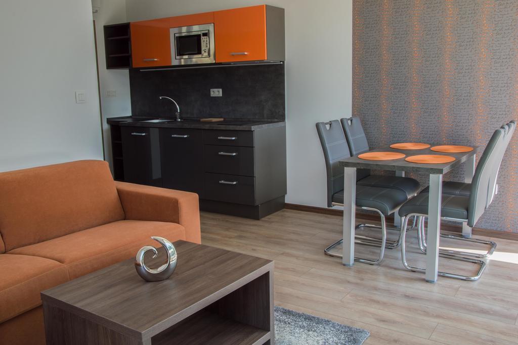 Apartmanovy Dom Krivan Besenova Luaran gambar