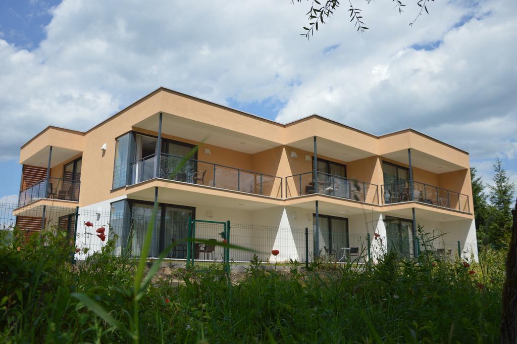 Apartmanovy Dom Krivan Besenova Luaran gambar