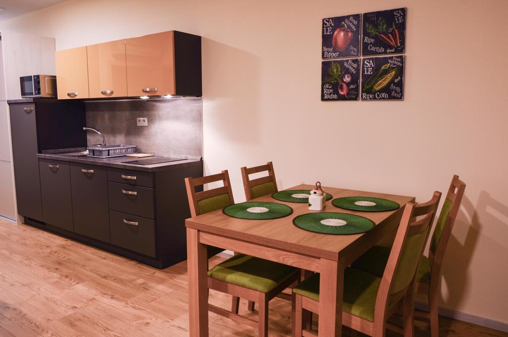Apartmanovy Dom Krivan Besenova Luaran gambar
