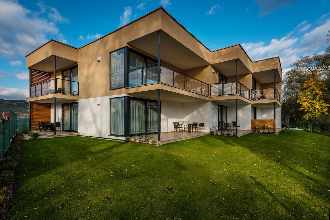 Apartmanovy Dom Krivan Besenova Luaran gambar