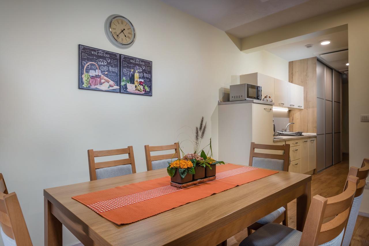 Apartmanovy Dom Krivan Besenova Luaran gambar